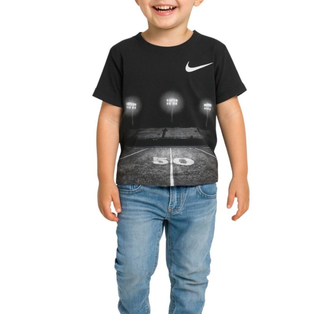 Nike Boys Dri-FIT Stadium Graphic T-Shirt | Size 6 (5–6 Yrs)